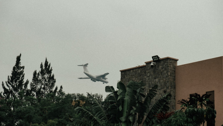 Mercenarii romani au fost evacuati din baza ONU din Congo si au ajuns la granita cu Rwanda Imagine