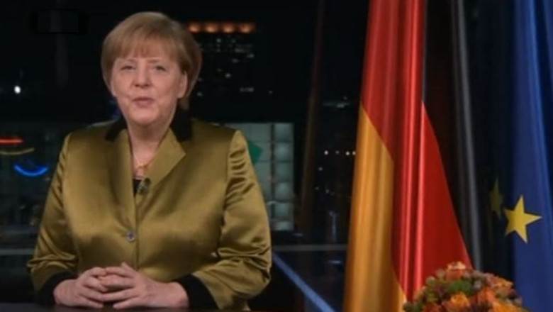 Mesaje pentru noul an. Angela Merkel, cu gandul la prosperitate. Vladimir Putin vrea siguranta oamenilor sai Imagine