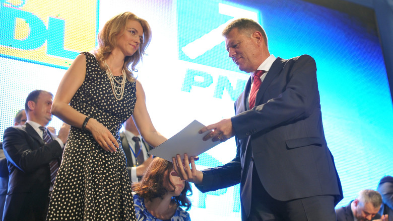 Mesajul Alinei Gorghiu pentru Klaus Iohannis Imagine