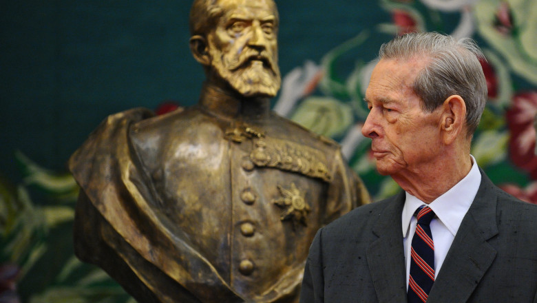 Mesajul de Craciun al regelui Mihai: 2013, un an „al realizarilor, in ciuda crizei economice”  Imagine