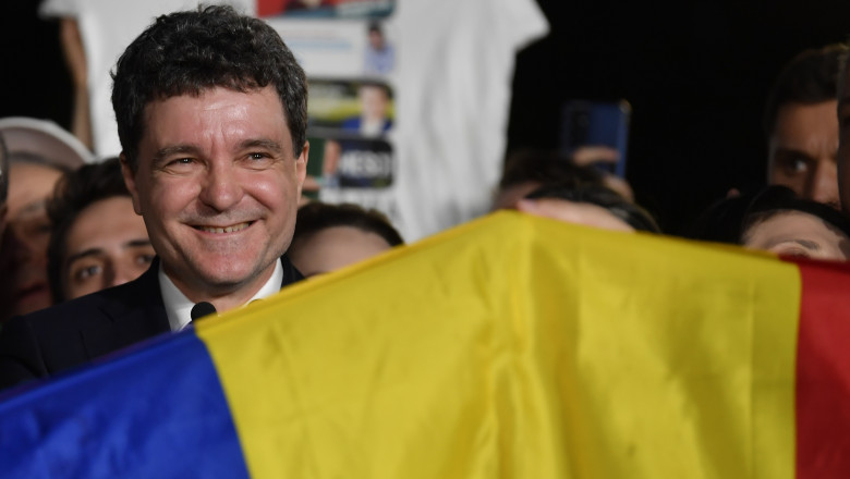 Mesajul transmis de Nicusor Dan inainte de ceremonia de investitura: „Nu exista salvatori. Construim tara pe care o dorim impreuna” Imagine