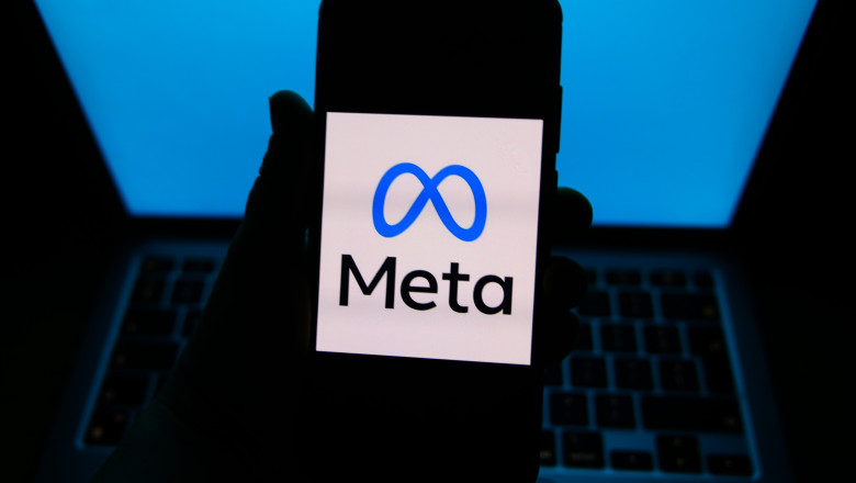 Meta va opri reclamele politice in Uniunea Europeana: Regulile de la Bruxelles sunt „imposibil de aplicat” Imagine