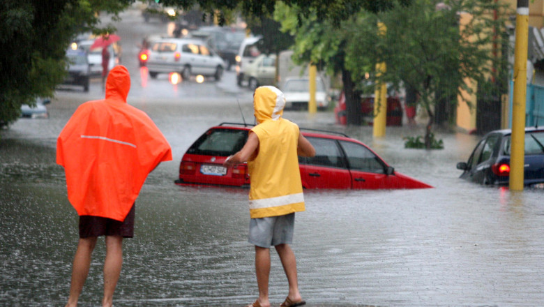 METEO. Cod portocaliu de ploi in Constanta, Tulcea si Calarasi  Imagine
