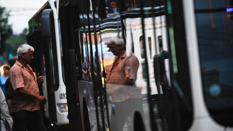 Metrorex a retras cardurile comune cu RATB, din cauza datoriilor regiei de aproximativ 15 milioane de lei Imagine