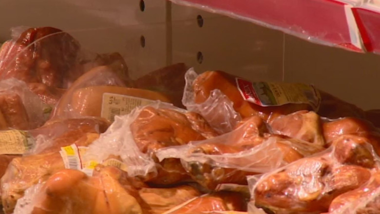 Mezeluri expirate la vanzare Imagine