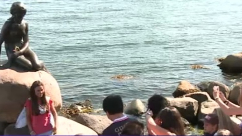 Mica sirena din Copenhaga a implinit 100 de ani Imagine