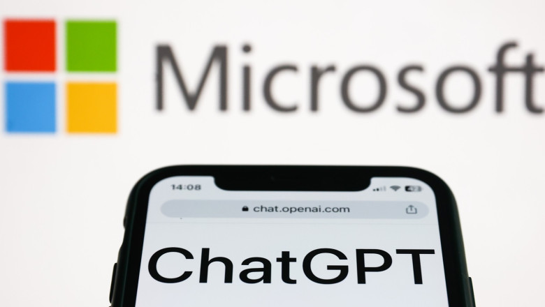 Microsoft ar putea investi 10 miliarde de dolari in compania care detine programul de inteligenta artificiala ChatGPT Imagine