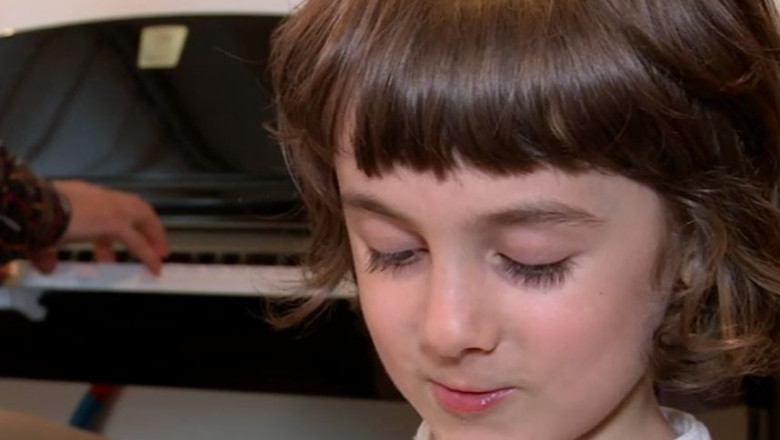 Micul Mozart din Craiova. La doar 5 ani, Ruben Ghidiceanu are un talent muzical rar intalnit Imagine