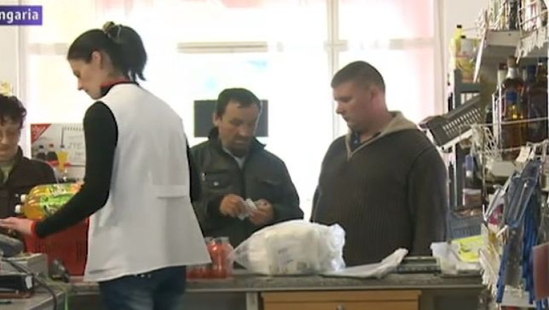 Micul trafic la granita de vest, reinviat de scaderea TVA-ului la carnea de porc, in Ungaria Imagine