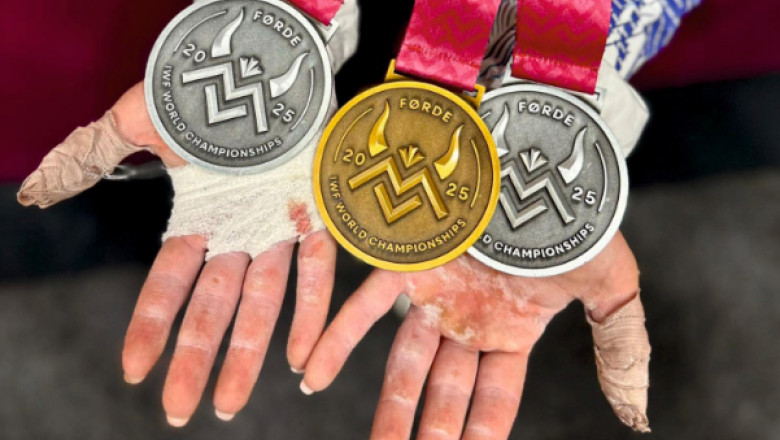 Mihaela Cambei a castigat o medalie de aur si doua de argint la Campionatul Mondial de haltere din Norvegia Imagine