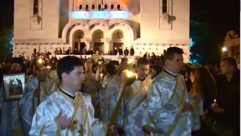 Mii de clujeni au participat la slujba de Inviere Imagine