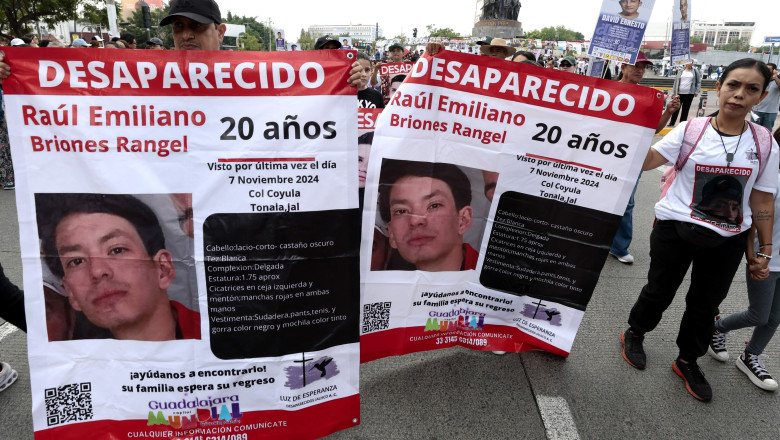 Mii de oameni au iesit in strada in Mexic pentru cei 130.000 de disparuti. Persoanele de negasit, o criza in statul latino-american Imagine