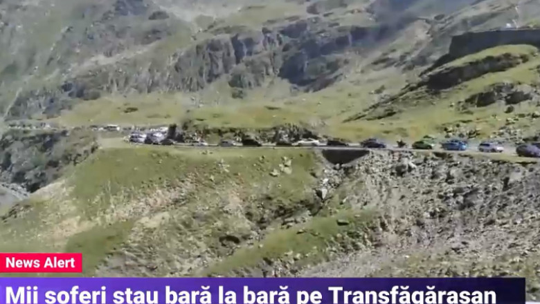 Mii de soferi sunt blocati pe Transfagarasan. Coloana de masini a ajuns la opt kilometri Imagine