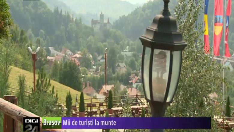 Mii de turisti si-au petrecut sfarsitul de saptamana la munte Imagine