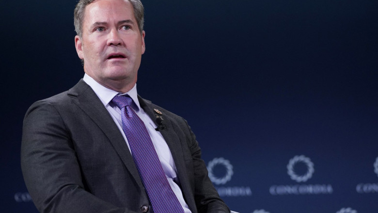 Mike Waltz, fost membru al Beretelor Verzi, ales de Trump sa-i fie consilier pentru securitate nationala Imagine