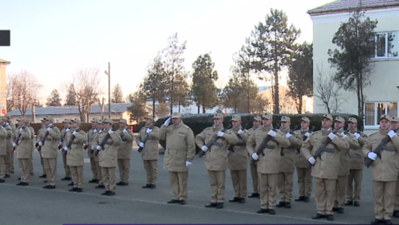 Militarii marinari au depus jurmantul. 37 de soldati de la Scoala Fortelor Navale din Mangalia au jurat credinta patriei Imagine