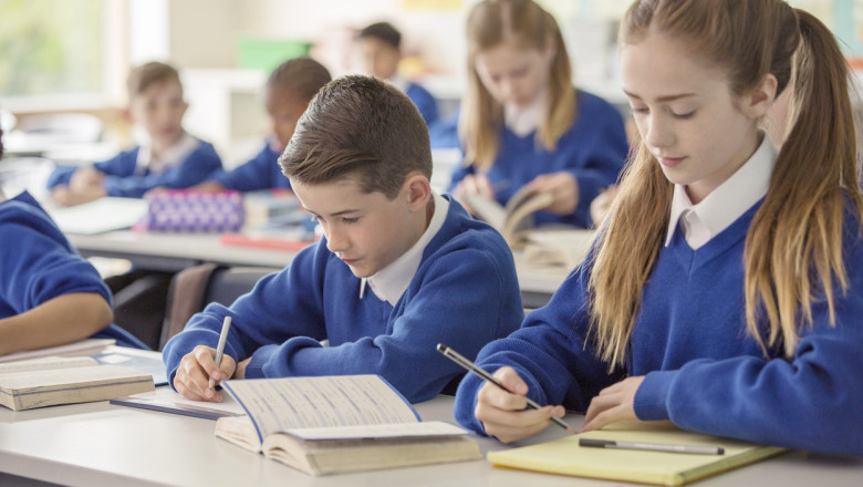 Ministerul Educatiei a publicat calendarele olimpiadelor si ale concursurilor scolare nationale si internationale Imagine