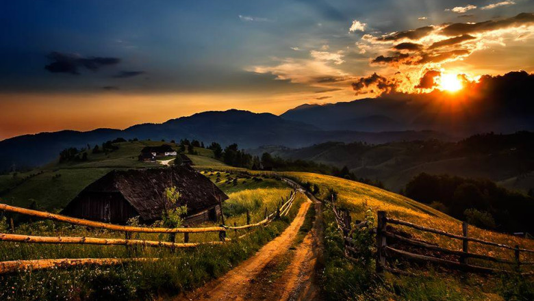 Ministerul Turismului va promova Romania ca pe o oaza de liniste langa o zona cu tensiuni Imagine