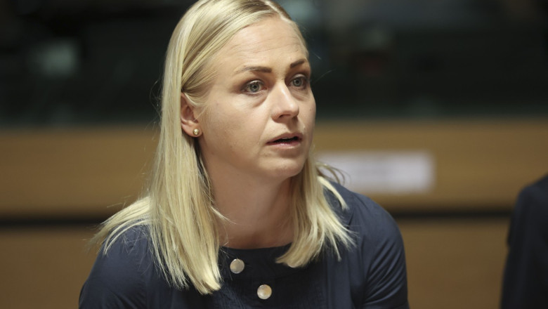 Ministra finlandeza de Externe, amendata in Georgia pentru „blocarea drumului” dupa ce a intervenit in favoarea protestatarilor Imagine