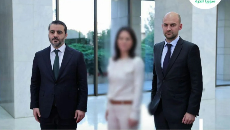 Ministra germana de Externe, umilita in Siria, unde noul lider a refuzat sa dea mana cu ea, iar presa i-a blurat imaginea Imagine