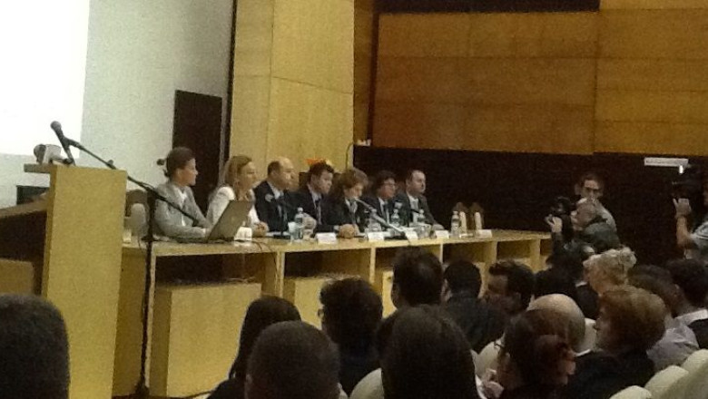 Ministri din Guvernul Romaniei, veniti la Timisoara sa explice incotro merge economia. Daniel Chitoiu: rescriem Codul Fiscal, are prevederi care se contrazic! Imagine