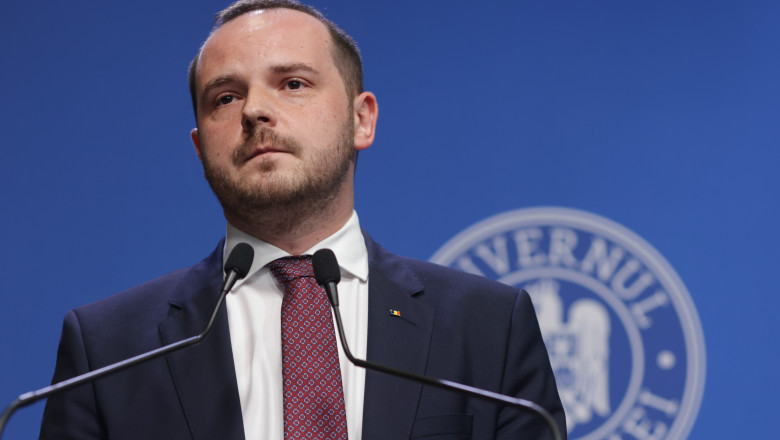 Ministrul Alexandru Rogobete anunta schimbari in Sanatate: „Imi este rusine ca pacientii sunt trimisi sa cumpere Algocalmin” Imagine