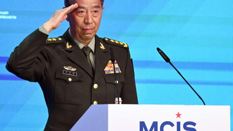 Ministrul chinez al apararii, Li Shangfu, a fost revocat din functie Imagine