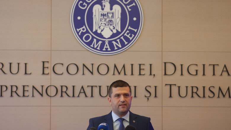 Ministrul Economiei: Vreo 200 de companii de stat sunt mufa principala a combinatiilor politicului. Ma mir cum tara mai sta in picioare Imagine