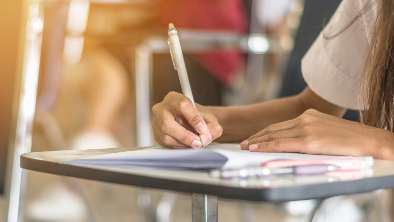 Ministrul Educatiei: Vom avea 3 tipuri de burse. Criteriile dupa care vor fi acordate Imagine