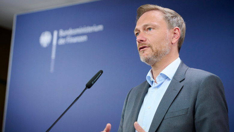 Ministrul german de finante cere oprirea productiei de energie cu gaze naturale Imagine