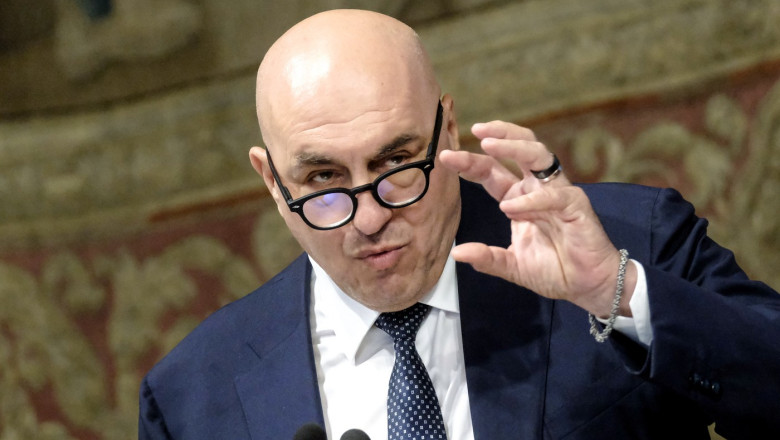 Ministrul italian al Apararii spune ca NATO nu mai are un motiv sa existe, „asa cum este acum” Imagine