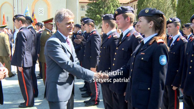 Ministrul Mircea Dusa, prezent la festivitatea de absolvire de la Colegiul Militar din Campulung Moldovenesc Imagine