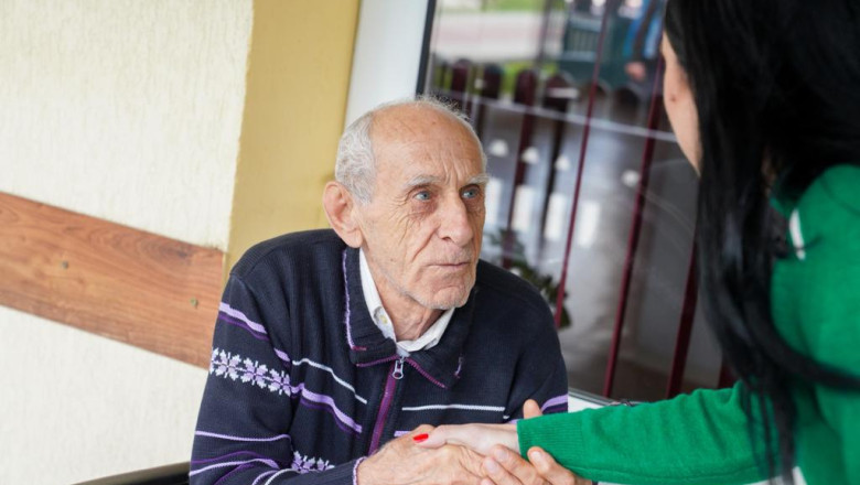 Ministrul Muncii: Sistemul de asistenta sociala se reformeaza din temelii. S-a terminat cu licentele date din birou Imagine