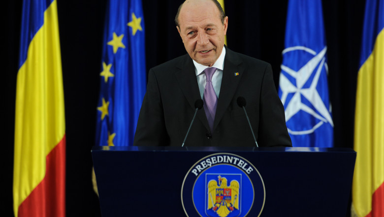 Ministrul Muncii: Traian Basescu s-a pensionat la limita de varsta, a lucrat in conditii deosebite peste 11 ani Imagine