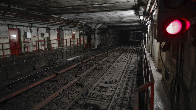 Ministrul Transporturilor anunta un control la metrou: „Ampla actiune de inspectie” privind siguranta si exploatarea trenurilor Imagine