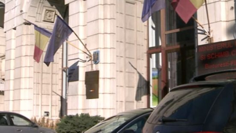 Minivacanta de Paste a luat sfarsit. Unii ministri nu au ajuns insa la munca Imagine