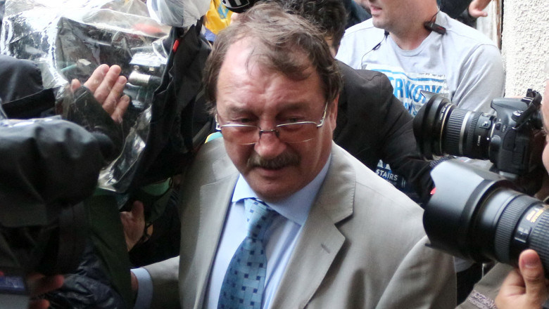 Mircea Basescu a fost trimis in judecata Imagine