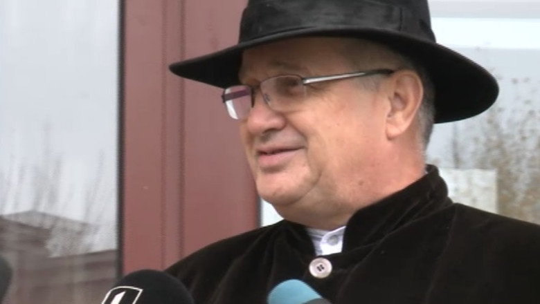 Mircea Dinescu este audiat in dosarul Revolutiei Imagine