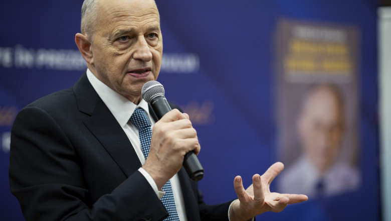 Mircea Geoana a depus cerere la OSIM pentru inregistrarea marcii „Mircea Geoana 2024 presedinte” Imagine