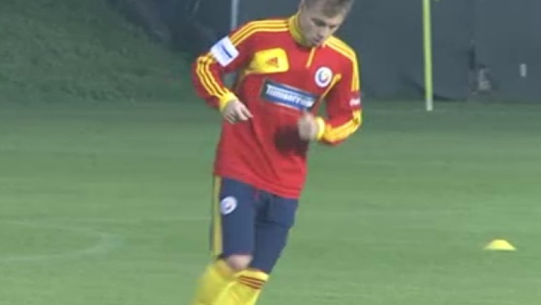 Mircea Lucescu avertizeaza: Este o greseala enorma sa credem ca Maxim va salva nationala Imagine