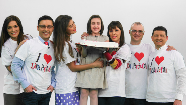 Miruna, sarbatorita de colegii mai mari cu tort si surprize la implinirea a 200 de editii ale „Jurnalului pentru copii” Imagine