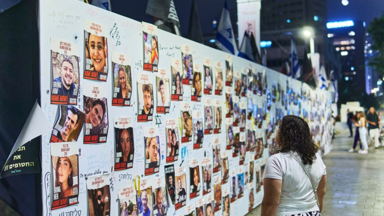 Miscarea Hamas, pregatita sa elibereze 34 de ostatici in „prima faza” a unui acord cu Israelul. Biroul lui Netanyahu neaga informatia Imagine