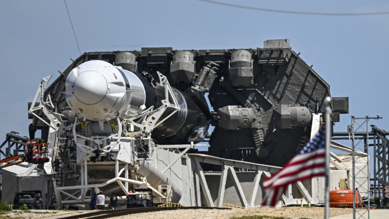 Misiunea Polaris Dawn a SpaceX, care urmeaza sa marcheze prima iesire privata in spatiu, a fost din nou amanata. Care este motivul Imagine
