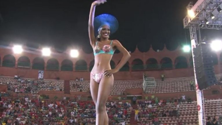 Miss Mahala. O tanara din orasul columbian Cartagena este noua regina a mahalalelor Imagine