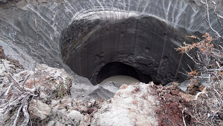 Misterul "Triunghiului Bermudelor" ar putea fi explicat. Ce legatura exista cu craterele din Siberia Imagine