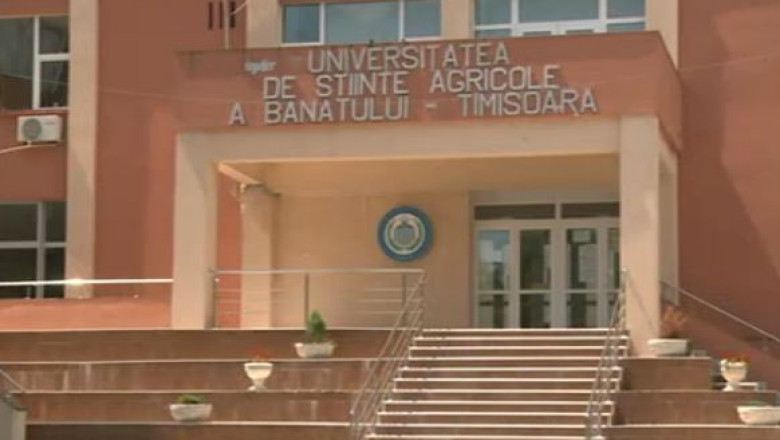 Mita la examene. Trei profesori de la USAMVB Timisoara, suspectati ca luau bani de la studenti Imagine