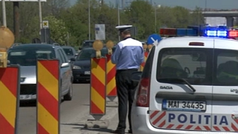 Mita pentru sefii Politiei Romane de la subalternii din Constanta: Sacose cu peste si sticle cu bauturi fine Imagine