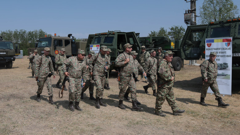 Mobilizare in Bucuresti si Ilfov: De ce a chemat MApN rezervistii la instructie si evaluare Imagine