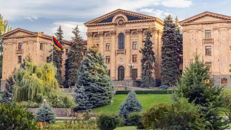 Moment istoric in Armenia: Parlamentul de la Erevan a votat o lege privind inceperea negocierilor de aderare la UE Imagine