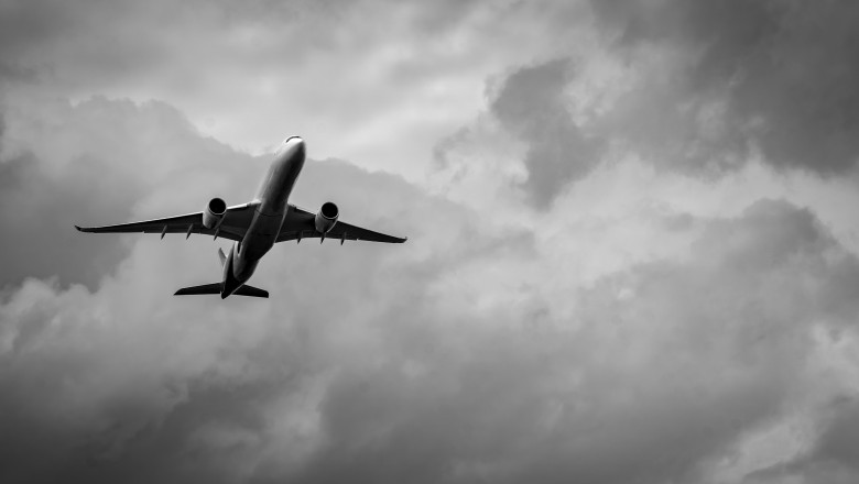 Momente de panica pentru pasagerii unui zbor catre Londra. 5 raniti, in urma unor turbulente neobisnuit de violente Imagine